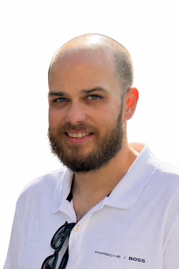 José Moreira Neto, senior iOS engineer based in Porto
